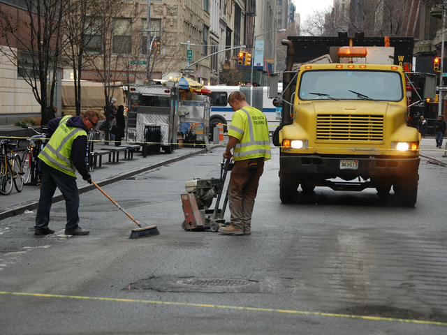<p>Work began on Tuesday, Dec. 18, 2012, to turn East 25th Street in front of Baruch College into a pedestrian plaza.</p>
