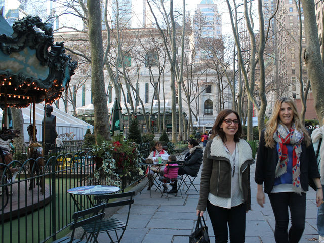 <p>December is chock full of proposals, according to Erin Mavian (L) and Kym Pitlor (R), the duo whose new company aims to create the "perfect proposal."</p>
