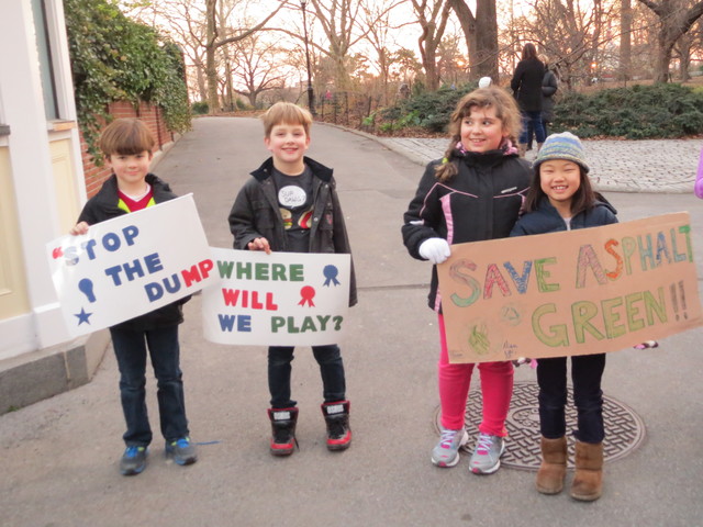 <p>Children carried signs voicing their concern that the East 91st Street Marine Transfer station would make the area around Asphalt Green undesirable.</p>
