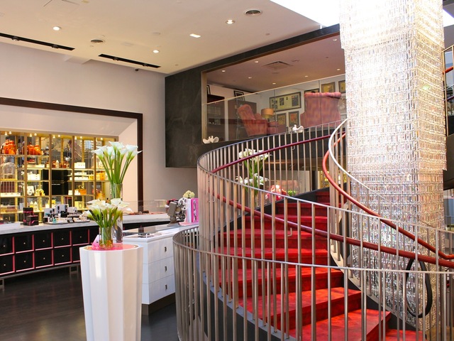 <p>The opulent Erno Laszlo Institute opened on West Broadway in November 2012.</p>
