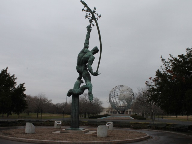 <p>The fountain was created for the 1963-64 World's Fair along with other attractions.</p>
