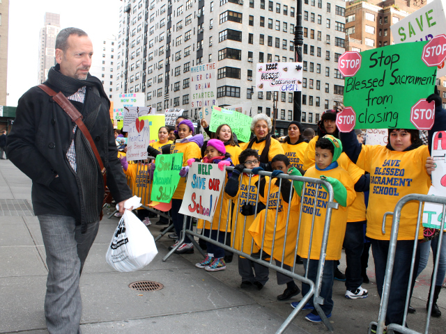 <p>Blessed Sacrament School students at a rally outside the Archdiocese of New York headquarters on Dec. 12, 2012.</p>
