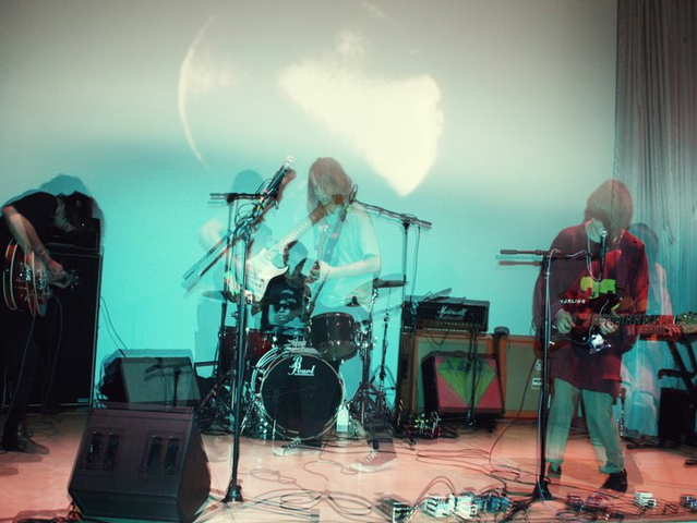 <p>DIIV are supporting West Londoners The Vaccines at Terminal 5 Thursday night.</p>
