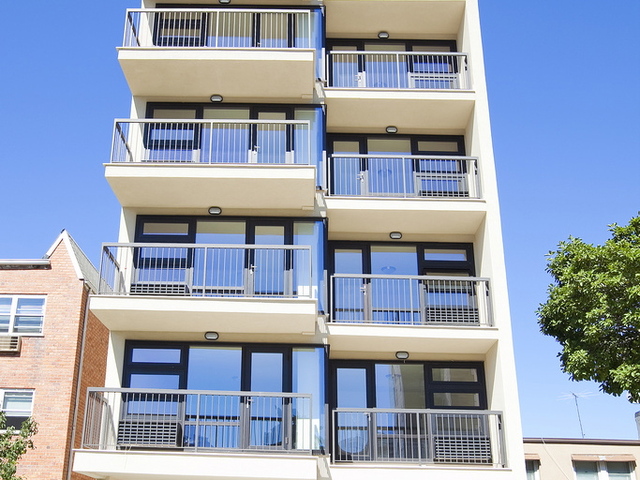<p>Astoria's real estate market saw more luxury rentals and condos in 2012, according to brokerage firm Modern Spaces. Edge 31, a condominium development at 23-32 31st Dr., offers tenants a washer and dryer, built-in surround-sound speaker systems, video intercoms, private balconies and access to a shared roof deck.</p>
<p>&nbsp;</p>
