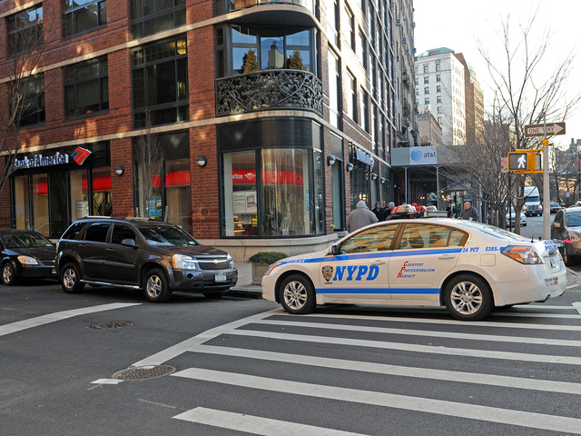 <p>The robber then allegedly hit a Bank of America on Broadway and 107th Street after robbing the HSBC bank five blocks south, Jan. 23, 2013.</p>

