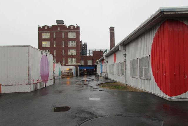 <p>Portable classroom were added almost 20 years ago to this Corona school, and the school is still at 126 percent capacity. But the school is one of a few in Corona that performs well despite being crowded.</p>
