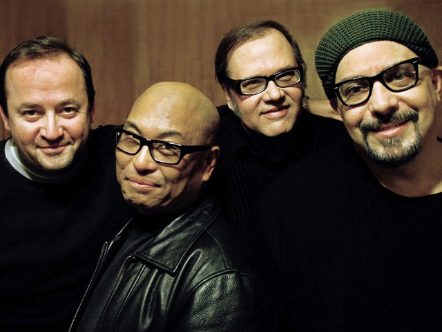 <p>Jersey-based power-poppers The Smithereens formed in 1980 and enjoyed a string of acclaimed mid-80's albums notably 1986's "Especially For You", and 1988's "Green Thoughts". At B.B.King's Blues Club & Grill, Saturday night.</p>

