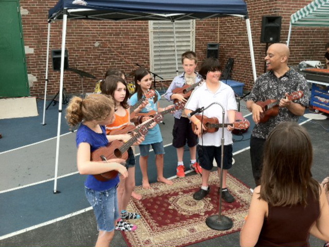 <p>P.S. 154 in Windsor Terrace hosts many community events like live music on the school's playground.</p>

