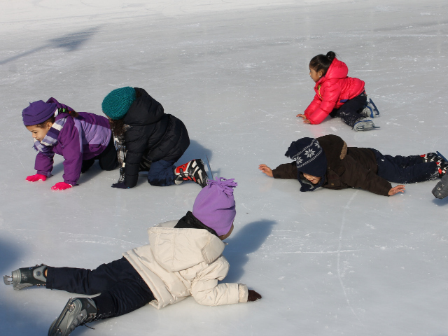 <p>First-time skaters from the Highbridge Advisory Council&rsquo;s Head Start program.</p>
