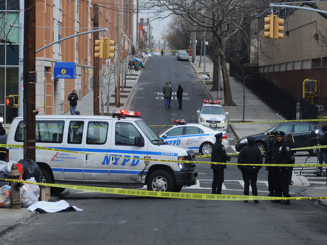 <p>Police blocked off several streets after someone placed bags full of body parts around a Bronx neighborhood.</p>
