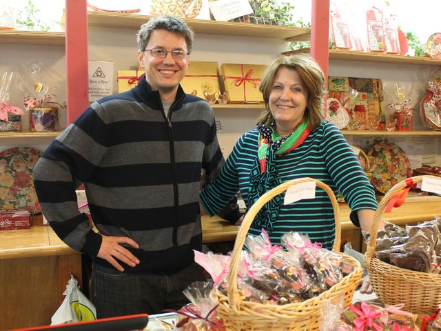 <p>Chris Aigner and his mother, Pia.</p>
