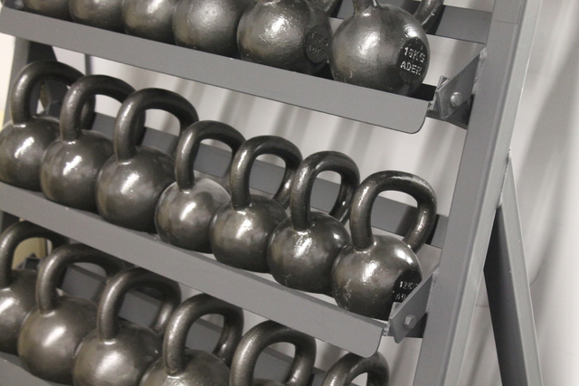 <p>CrossFit workouts rely on bodyweight movements &mdash; like pull ups, push ups, sit ups, squats, lunges &mdash; combined with weight lifting and conditioning movements like running, swimming or rowing.</p>
