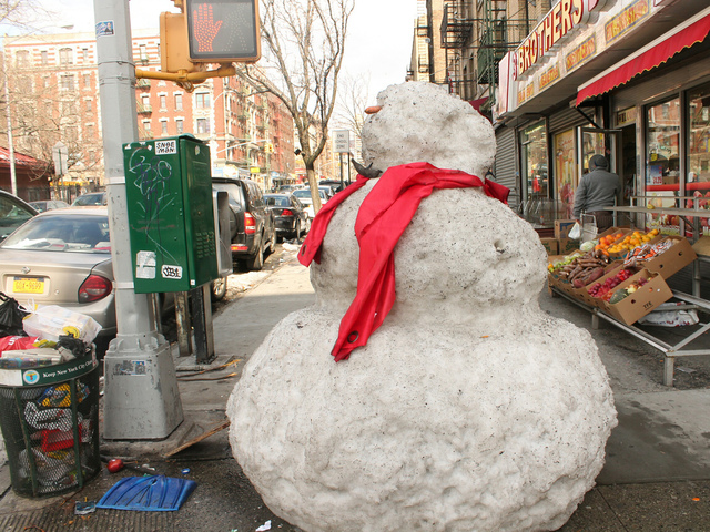 <p>The snowman first went up Saturday after Winter Storm Nemo&nbsp;blew through New York.</p>
