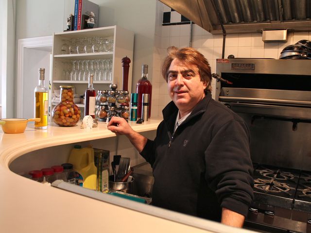 <p>Giuseppe Palma is the restaurant's chef.</p>
