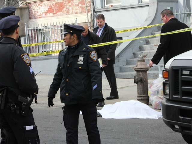 <p>Police investigated body parts scattered around a Bronx neighborhood early Tuesday morning.</p>
