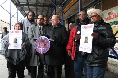 Long Island City leaders called on the community to help find the suspect in Saturday's fatal shooting.