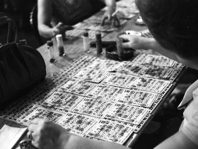 <p>An image taken by Allan Silverman and donated to the Lower East Side Tenement Museum by his niece Eva Silverman. The images depict Lower East Side street scenes.</p>
