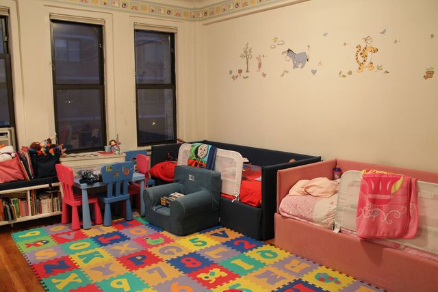<p>The Molinaris gave their older twins the largest bedroom.&nbsp;</p>

