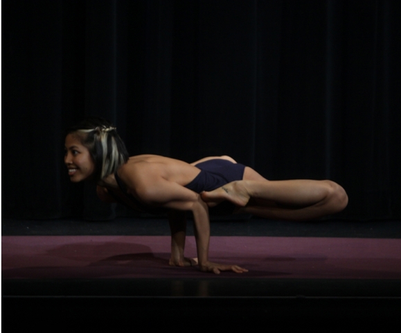 <p>Competitors have 3 minutes to complete 7 postures.</p>
