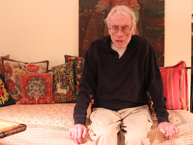<p>Edgar Brandau says that he has cancer and HIV and needs Oscar to survive.</p>
