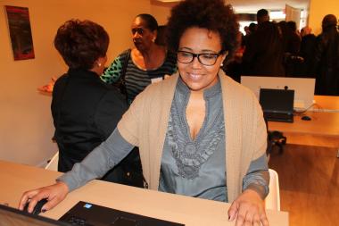 Using a $700,000 grant from the Community Economic Development Program of the U.S. Department of Health and Human Services, the Harlem Business Alliance renovated the ground space of their building at 275 Lenox Ave. to create a Small Business Support Center to help entrepreneurs.