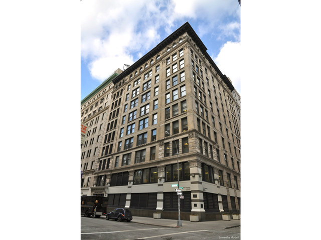 <p>Public art that will cover the NYU Building on the northwest corner of Washington Place and Greene Street will be selected through a design competition receiving applications through April 5, 2013.</p>
