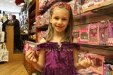 6-Year-Old Entrepreneur Builds Hair Accessory Empire on Upper West Side