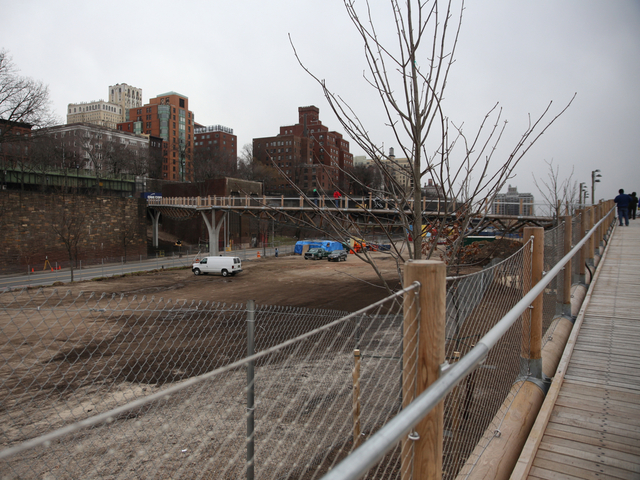 <p>Squibb Bridge opened on Thursday March 21, 2013.</p>
