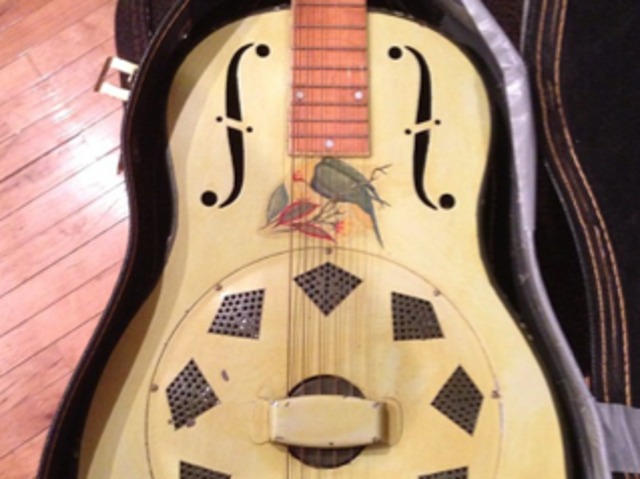 <p>An antique 1929 National guitar that will be sold at TR Crandall Guitars.&nbsp;</p>
