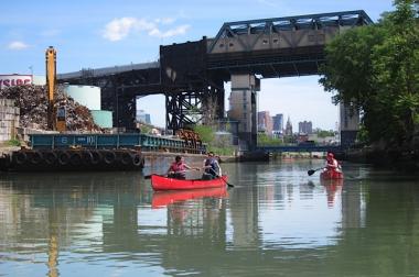 Almost 30 teams are signed up to participate in a boat race on the heavily polluted Gowanus Canal.
