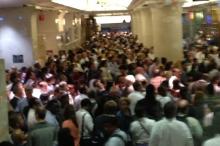 LIRR Train Derails in East River Tunnel, 1,000 Passengers Evacuate 