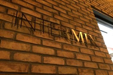 Intermix, a multi-brand women's fashion store, opened their first Brooklyn location on Smith Street this week.