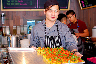 Khao Kang on Woodside Avenue joins a list of other popular Thai restaurants in Elmhurst.