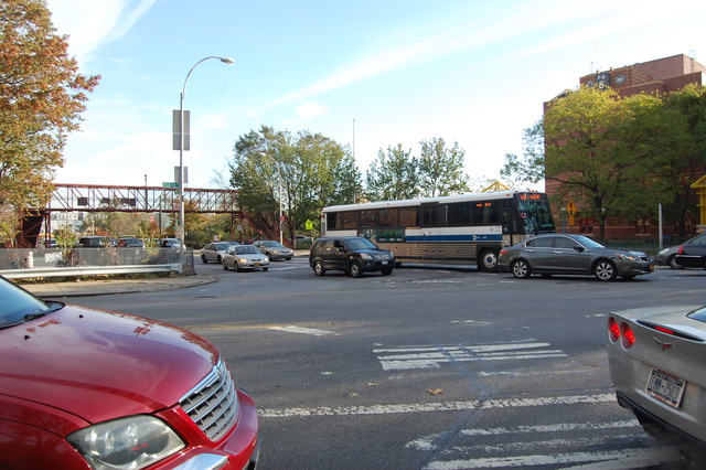 <p>Emergency rules put in place after Hurricane Sandy created a traffic jam in Inwood with lines of cars blocks long on Thursday November 1, 2012.&nbsp;</p>
