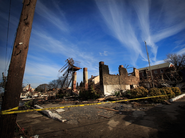 <p>Belle Harbor's popular restaurant, Harbor Light Pub, turned into rubble after catching fire during Hurricane Sandy.</p>
