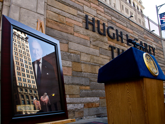 <p>New York politicians and members of the Carey family gathered Oct. 22, 2012 for the ceremony to rename the Brooklyn-Battery Tunnel after former&nbsp;Gov. Hugh L. Carey. &nbsp;</p>
