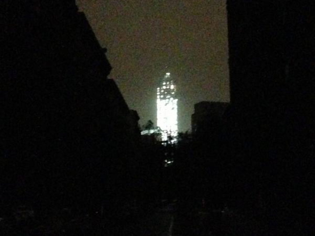 <p>"Only light I see on my block is 1WTC," tweeted Anthony De Rosa as Manhattan was plunged into darkness during Hurricane Sandy.</p>
