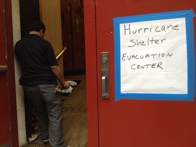 <p>Seward Park High School on the Lower East Side opened its doors as an emergency shelter in anticipation of Hurricane Sandy, Oct. 28, 2012.</p>
