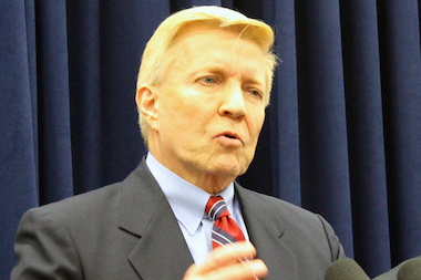  Ald. Bob Fioretti says, "The use of social media is hard to track and creates these situations" like the "wildings" along the Magnificent Mile. 
