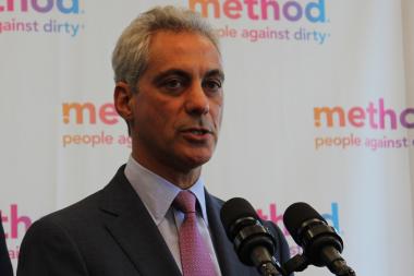  Mayor Rahm Emanuel says he has "absolute confidence" in Chicago Police Supt. Garry McCarthy, but "we need to do better" on violent crime. 
