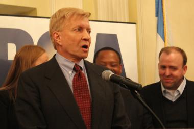  Ald. Bob Fioretti says there's support across the City Council for hearings on the CTA's Ventra system. 
