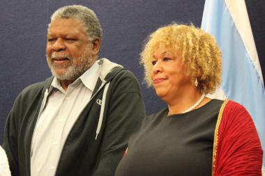  Phillip Gardiner and Carol McGruder of the African American Tobacco Leadership Council presented the mayor with the award. 
