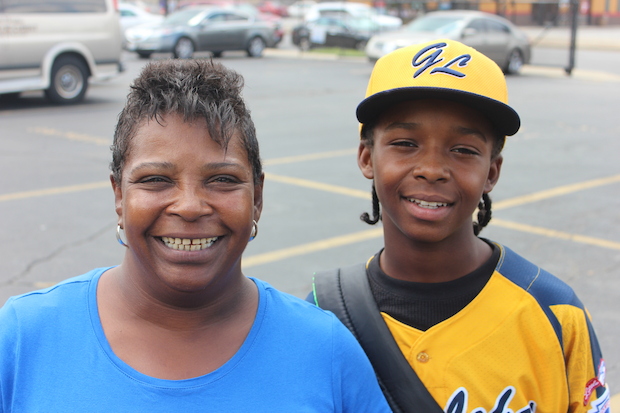  Leak & Sons Funeral Homes in Grand Crossing offered financial help to a Jackie Robinson West player and his family. 