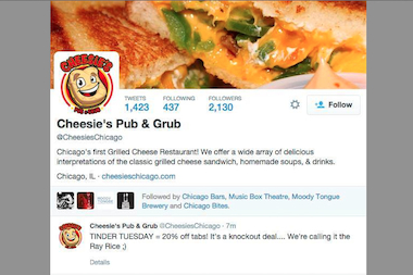  A popular Lakeview eatery's Twitter account advertised a Ray Rice "knockout" deal Tuesday, referencing the running back's beatdown of his now-wife. 