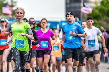  Two Chicago half-marathons have been merged into the Michelob ULTRA Chicago Spring 13.1 and 10K. The race will to be run Downtown on May 17. 