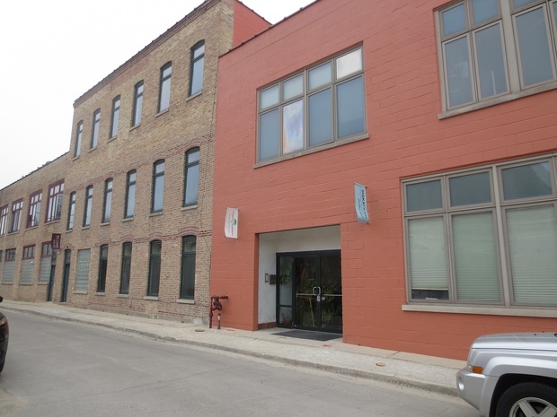  Artist Loft 