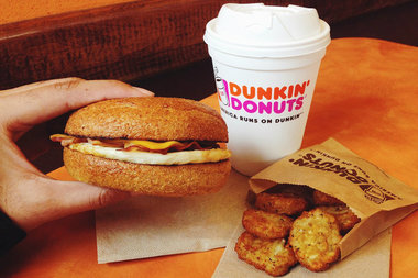  A new Dunkin' Donuts is coming to Rogers Park.  