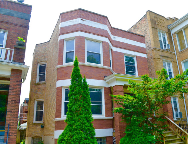  2451 W. Eastwood Ave. 