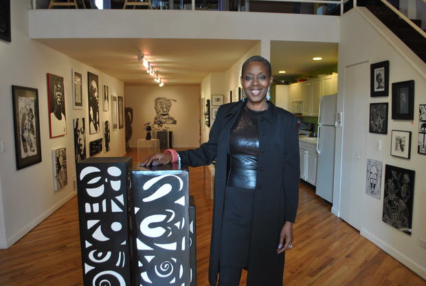  Chicago native and artist/curator Makeba Kedem Dubose delved into the graphic representations of the colors black and white and what they symbolize to the city for her  Chicago Artists Month  featured exhibit, “Migrations in Black and White.” 