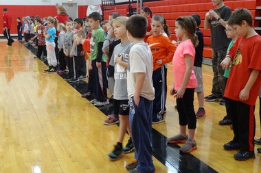  Marist High School will hold an open gym for kindergarten-4th grade students from 9-11:30 a.m. on Wednesday, Dec. 30. Teachers and coaches will supervise games and activities in the Mount Greenwood school's three gyms. Students pictured above line up for a relay game at last year’s open gym. 